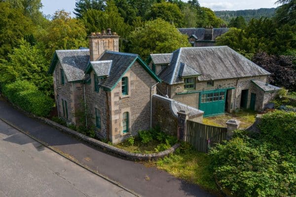 Callander Lodge Gardener’s House, Leny Feus, Callander, FK17 8AS