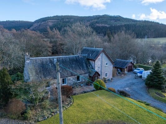 Bridge Of Lyon Cottage, Fortingall, Aberfeldy, Perth and Kinross, PH15 2LW