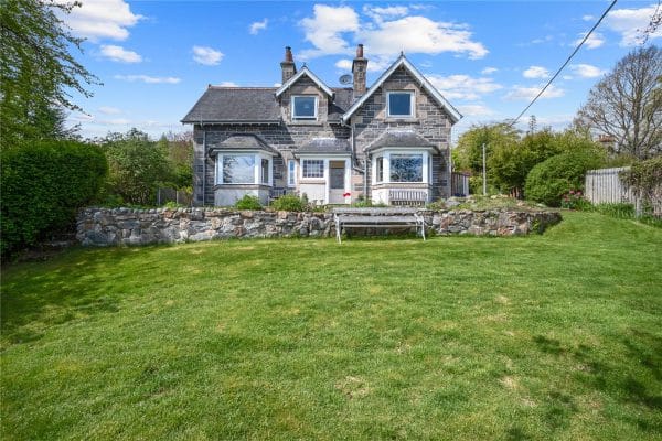 Failand, Middle Terrace, Kingussie, Highland, PH21 1EY