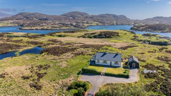 Kallin, Grimsay, Isle of North Uist, Eilean Siar, HS6 5HY