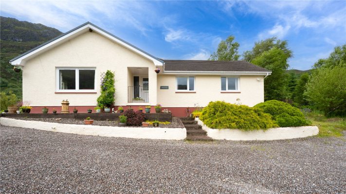 White Falls, Camusluinie, Kyle, Highland, IV40 8EA